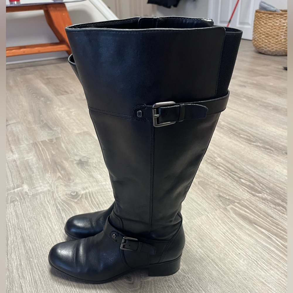 Bandolino Black Leather, Calf Height Boot, size 8, 1.5” Heel